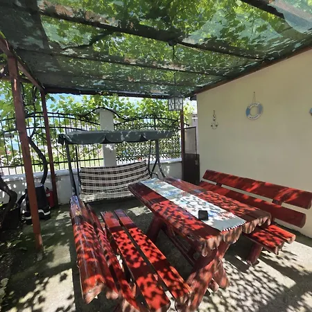 Casa Ana Maria Cabană Vama Veche