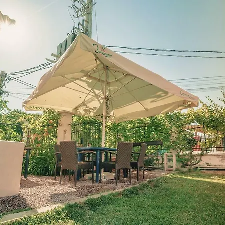 Casa Ana Maria Lodge *